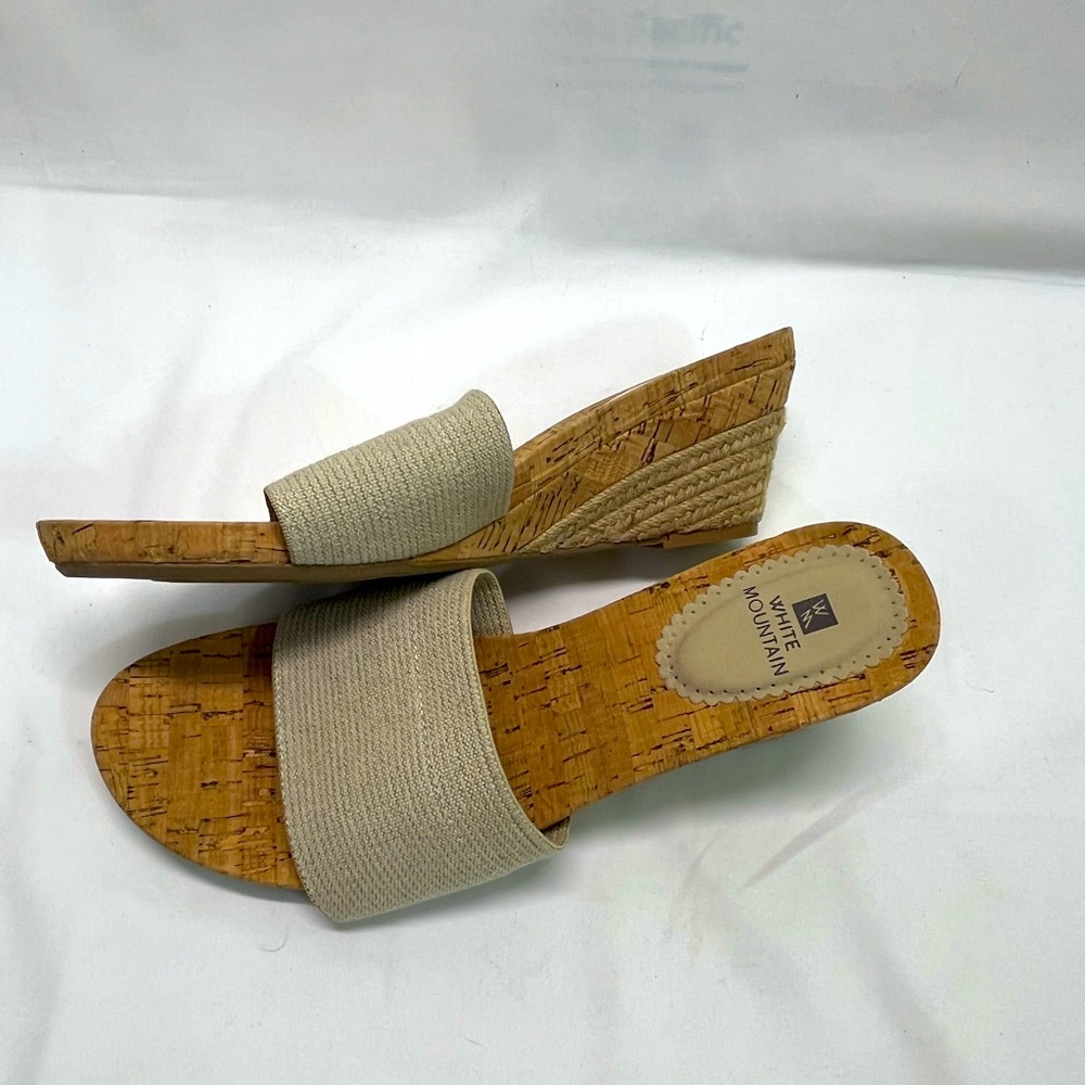 White Mountain Cream and‎ Brown Wedge Sandals 11 W/Cork, Burlap sole
NEW